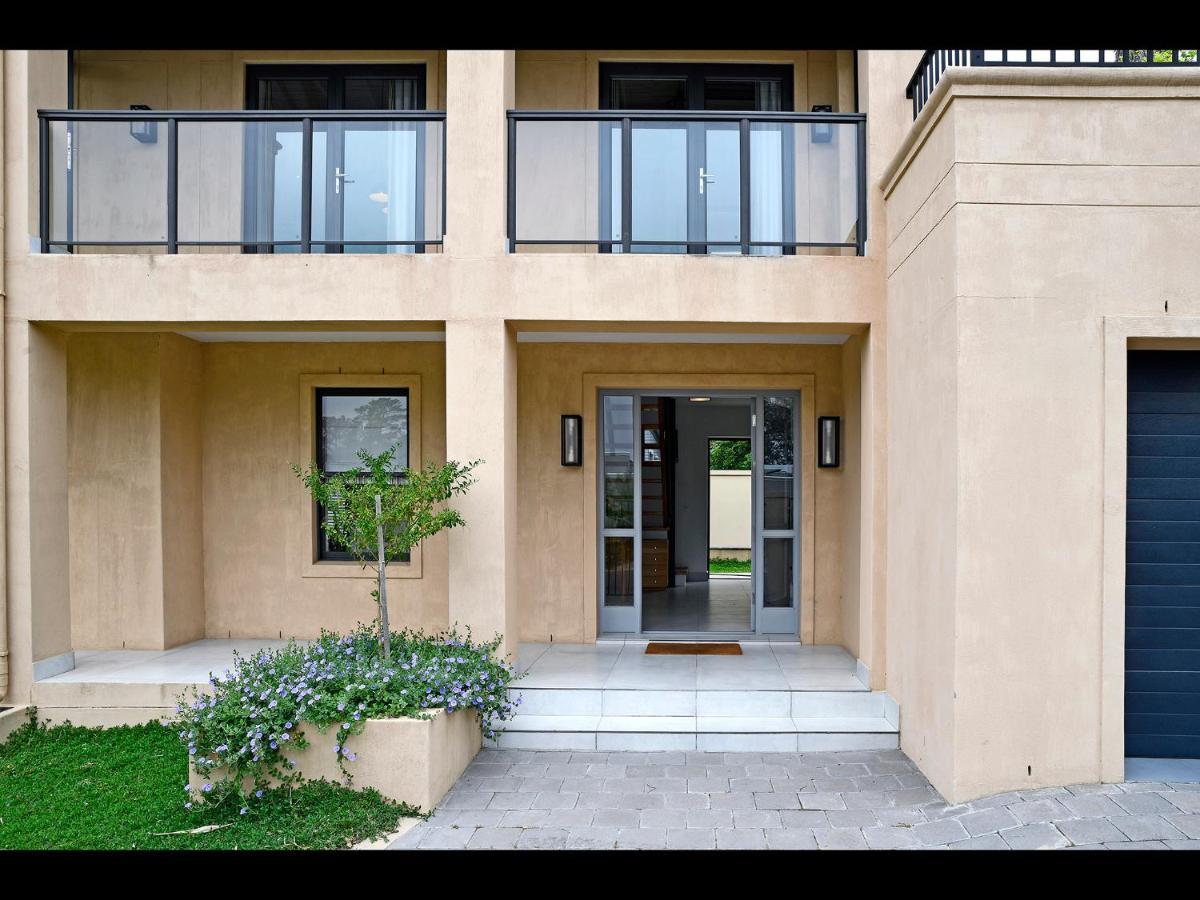 Small Wonder Franschhoek Exterior photo